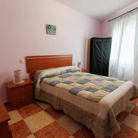 Vut Jaci Y Cipri Navalmoral