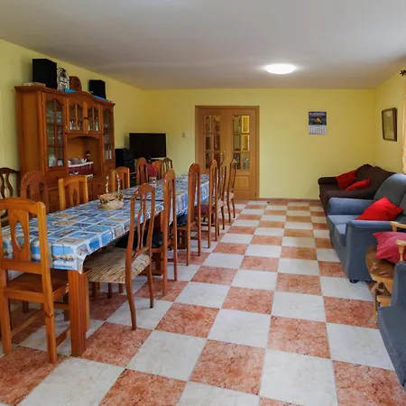 Сasa de vacaciones Vut Jaci Y Cipri