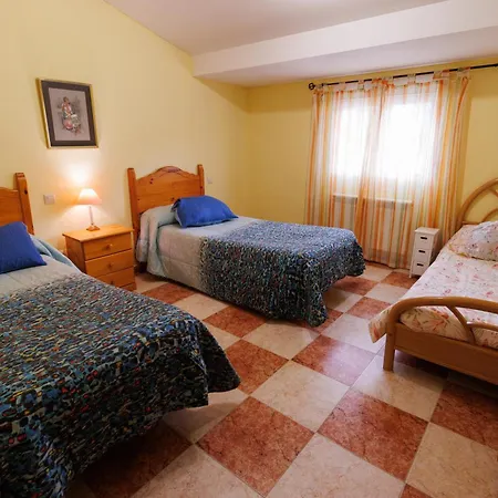 Vut Jaci Y Cipri Holiday home Navalmoral