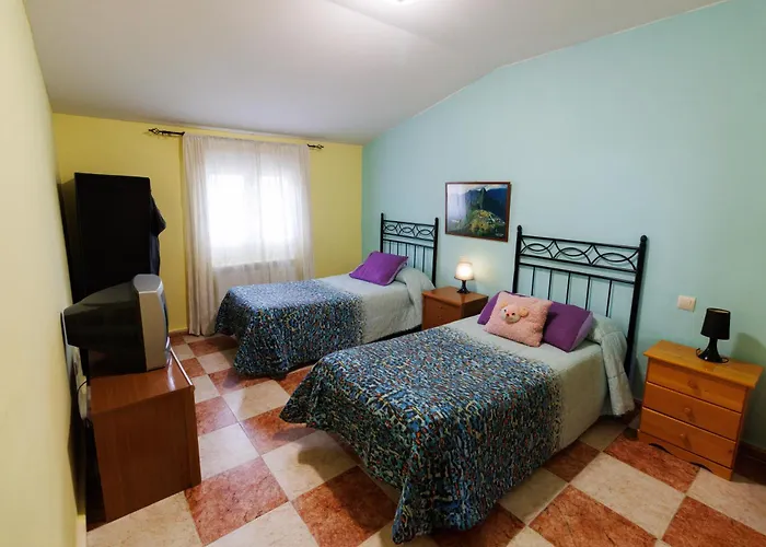 Vut Jaci Y Cipri * Navalmoral