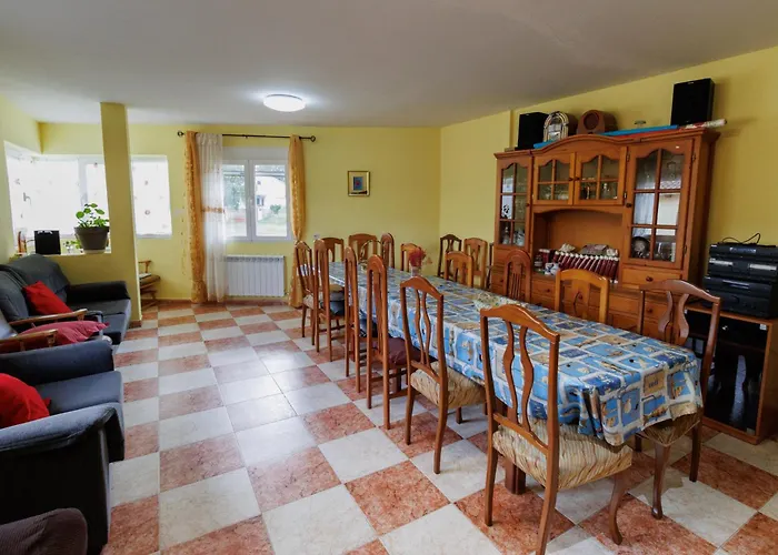 Vut Jaci Y Cipri * Navalmoral